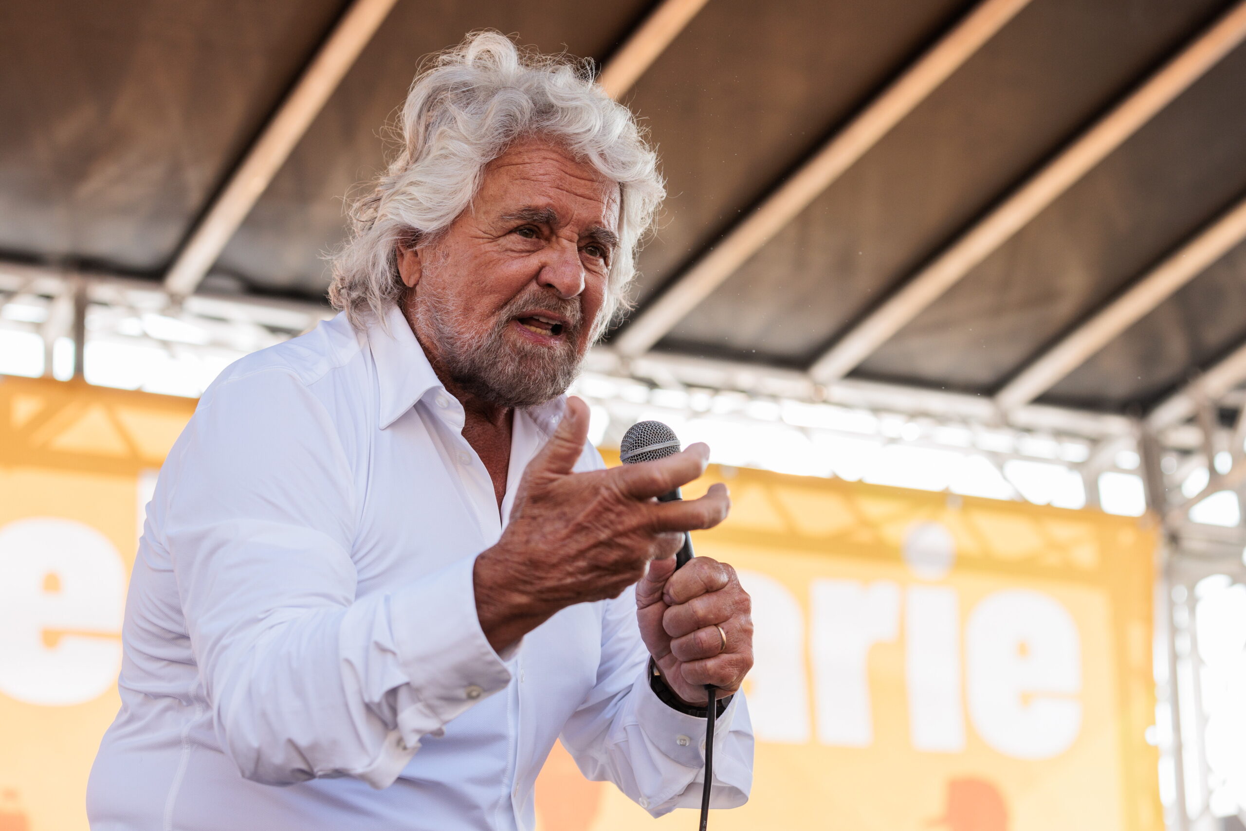 Rottura nel M5s, Grillo avverte Conte: rischio di conflitto legale e carte bollate