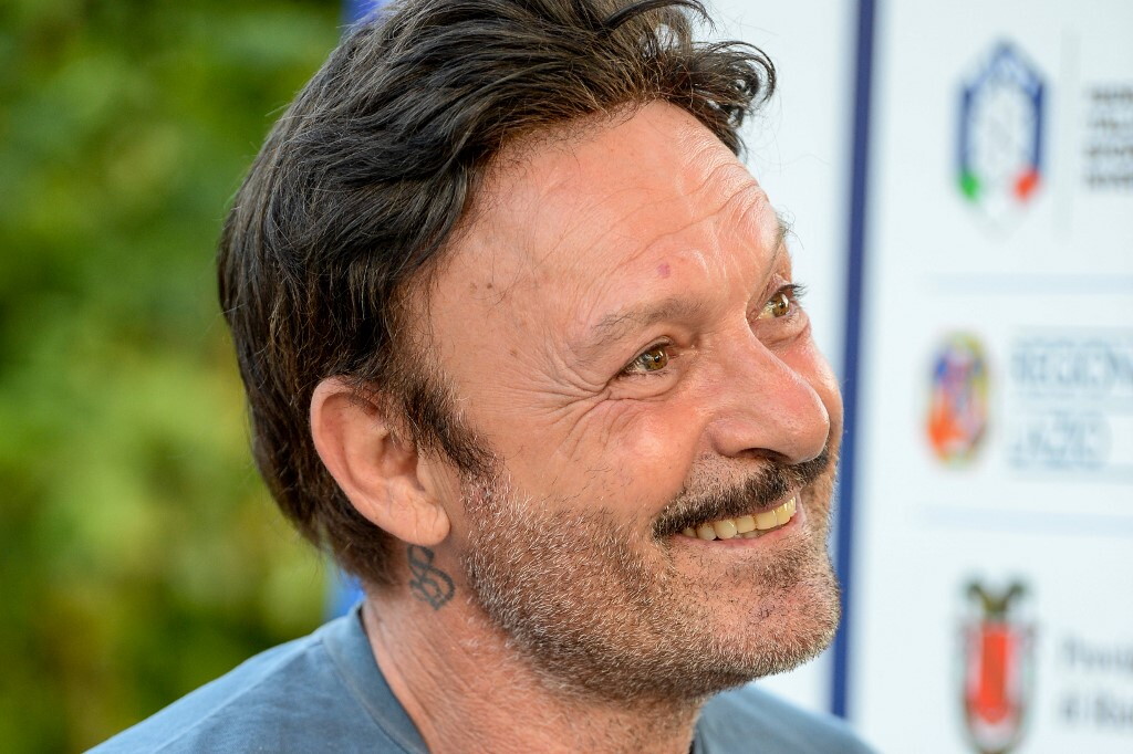 Schillaci ricoverato in condizioni stabili, aggiornamenti sulla salute dell’ex calciatore