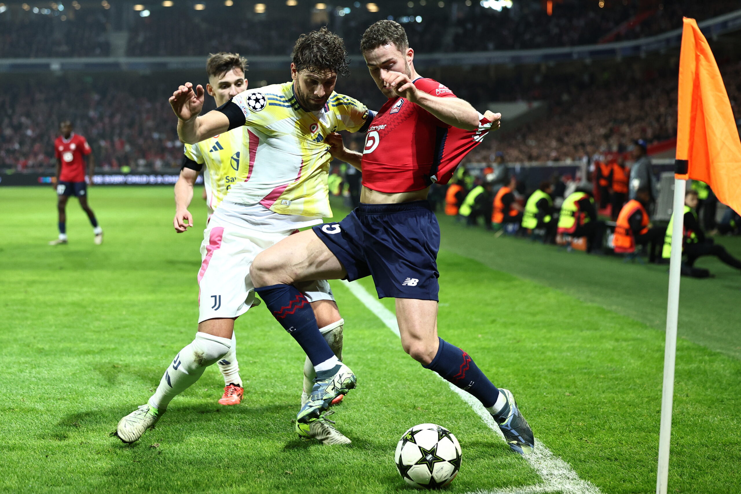 Vlahovic segna e pareggia: Lille-Juve termina 1-1 nella Champions League