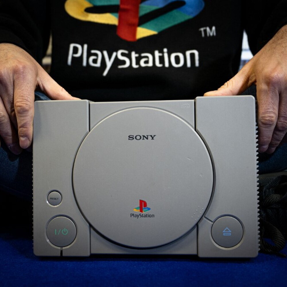 PlayStation: 30 anni di rivoluzione nei videogiochi e sfide future

Concorrenza e futuro del gaming: cosa ci riserva PlayStation dopo 30 anni