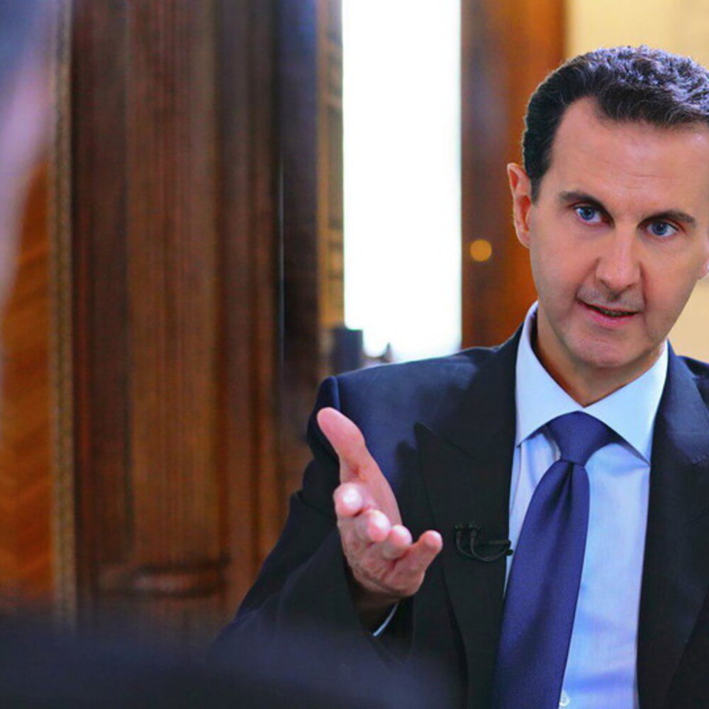 Assad denuncia il controllo terrorista sulla Siria e la sua fuga a Mosca non pianificata