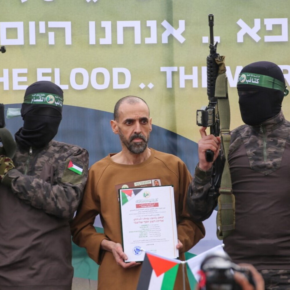 Hamas rilascia tre ostaggi in condizioni disperate, choc in Israele