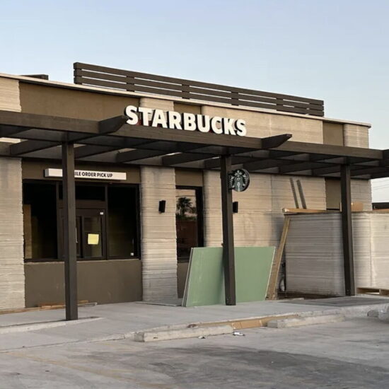 Starbucks apre il primo punto vendita stampato in 3D a Brownsville, Texas

Scenari futuri per la stampa 3D nel settore commerciale e edilizio