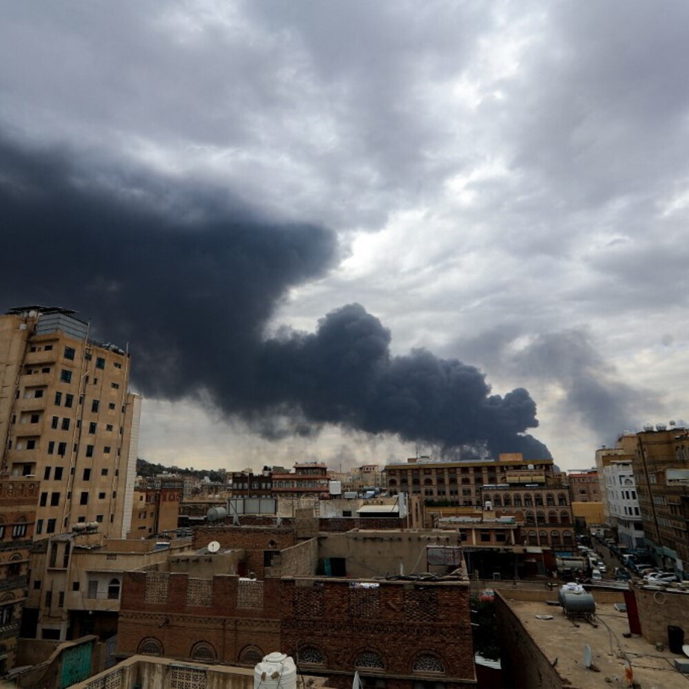 Israele intensifica l'offensiva a Gaza e bombarda Sanaa in risposta agli Houthi