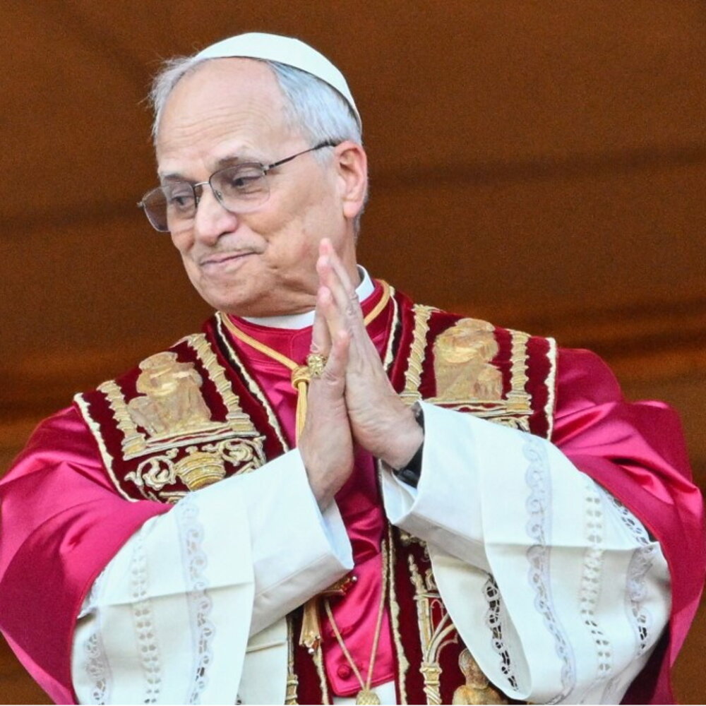 Leone XIV celebra la prima messa e denuncia l'ateismo che riduce Gesù a superuomo