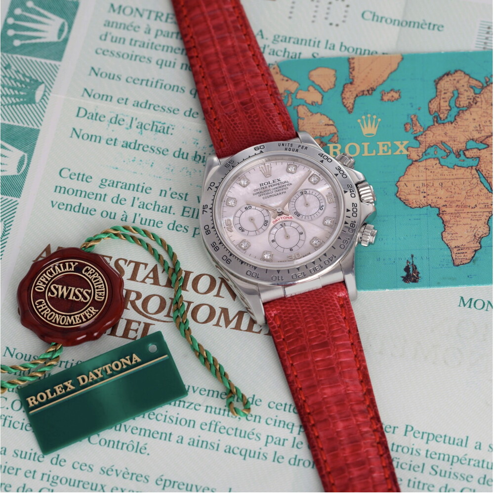 Attesa per l'asta di un raro Rolex Daytona in platino del 1999 a Ginevra