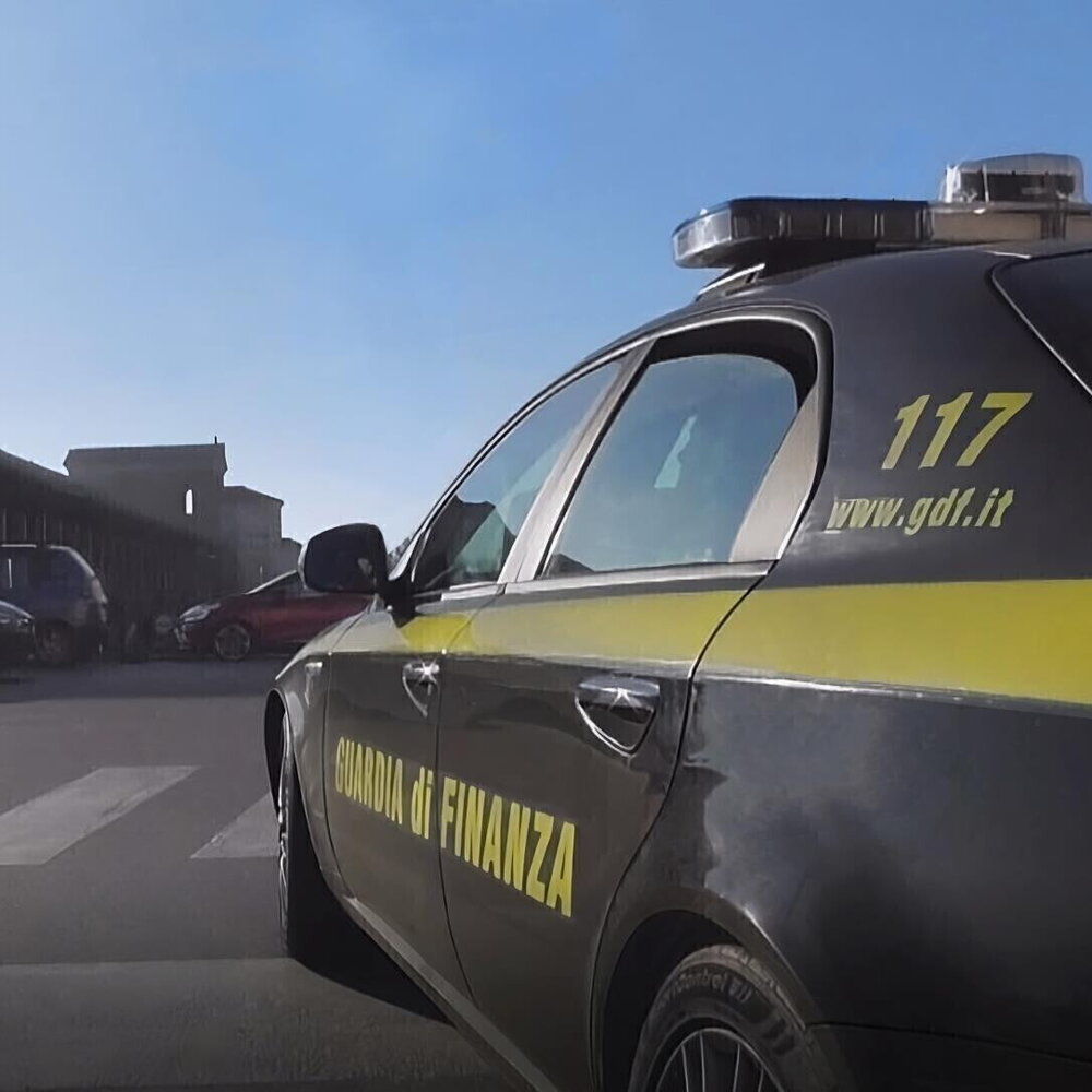 Sindaci arrestati a Sorrento e San Vitaliano per corruzione e turbativa d’asta