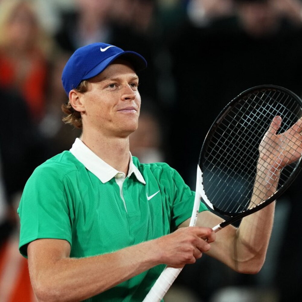 Jannik Sinner domina Roland Garros 2025: vittoria netta su Lehecka e ottavi con Rublev