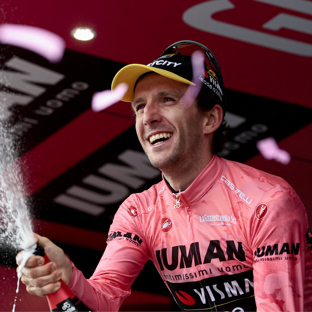 Giro d'Italia 2025: Harper vince a Sestriere, Yates conquista la maglia rosa e ipoteca la vittoria finale