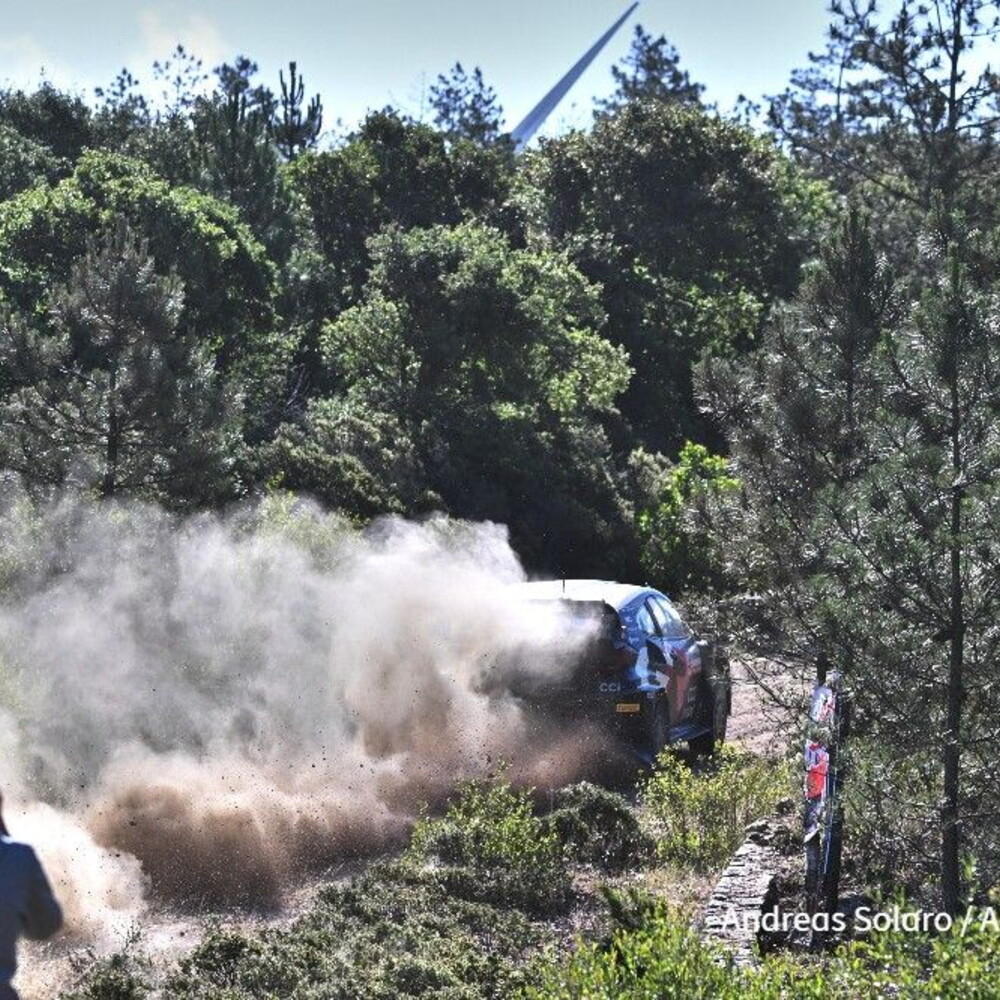 Tragedia al Rally della Fourme: auto fuori strada causa 3 morti e diversi feriti ad Ambert
