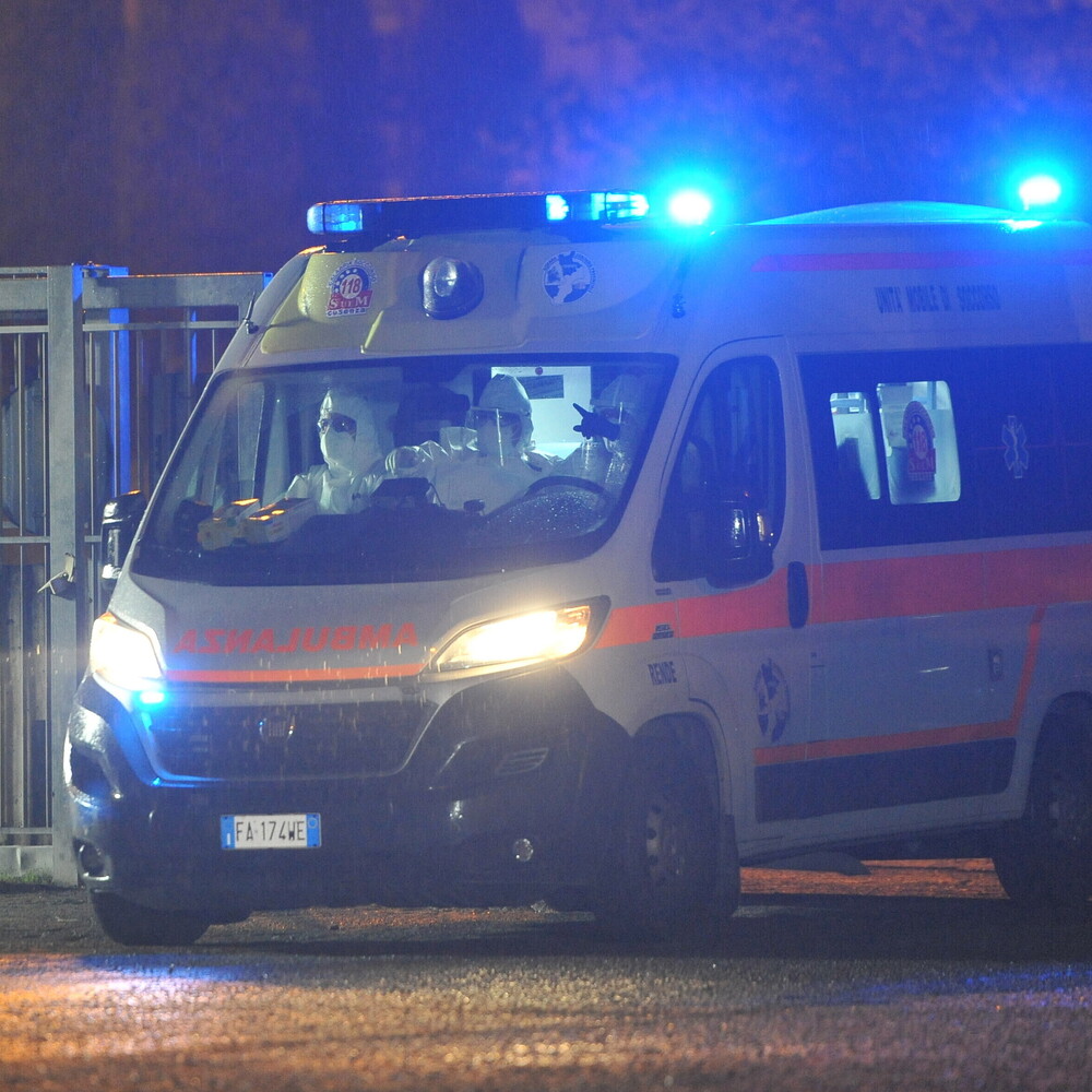 Incidente mortale a Gorizia: donna carbonizzata in schianto tra auto, ferita figlia di 8 anni