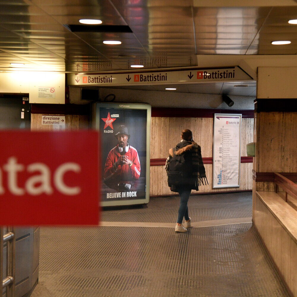 Borseggiatori metro Roma arrestati: 14 arresti sulle linee A e B