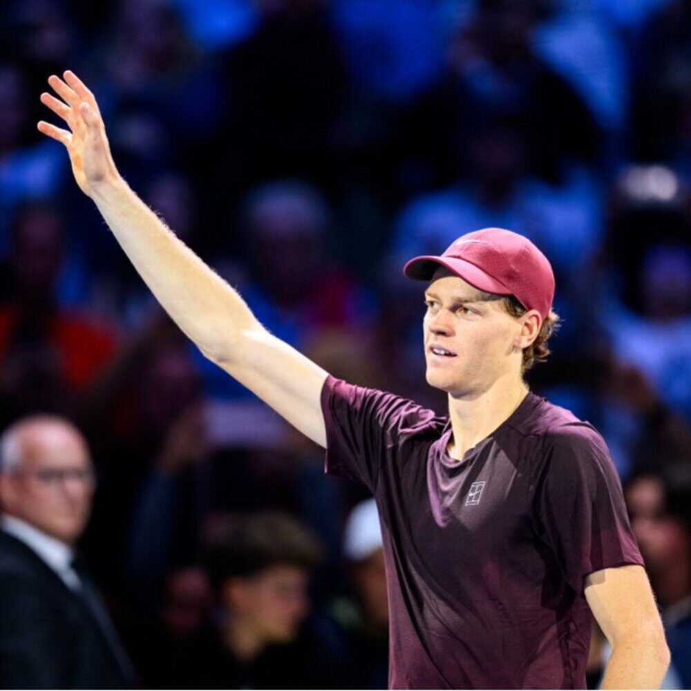 Sinner batte De Minaur in semifinale a Vienna: finale oggi contro Zverev