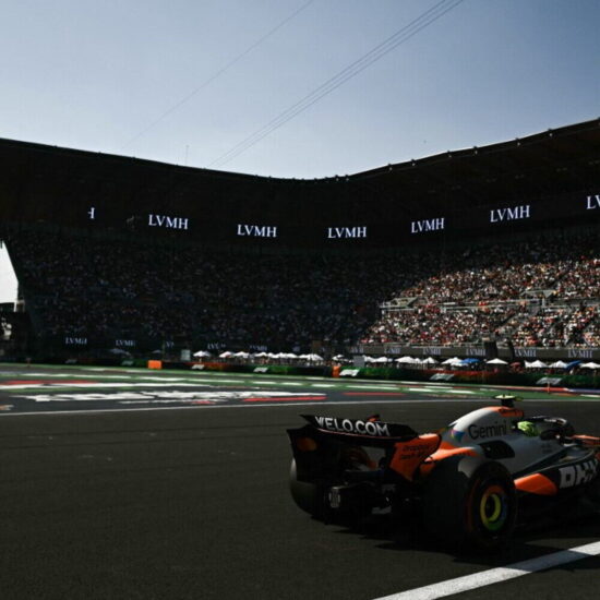 GP Messico: Norris in pole, Ferrari risorge con Leclerc e Hamilton in prima fila