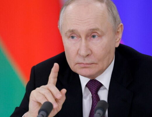 Russia testa con successo il drone sottomarino nucleare Poseidon impossibile da intercettare