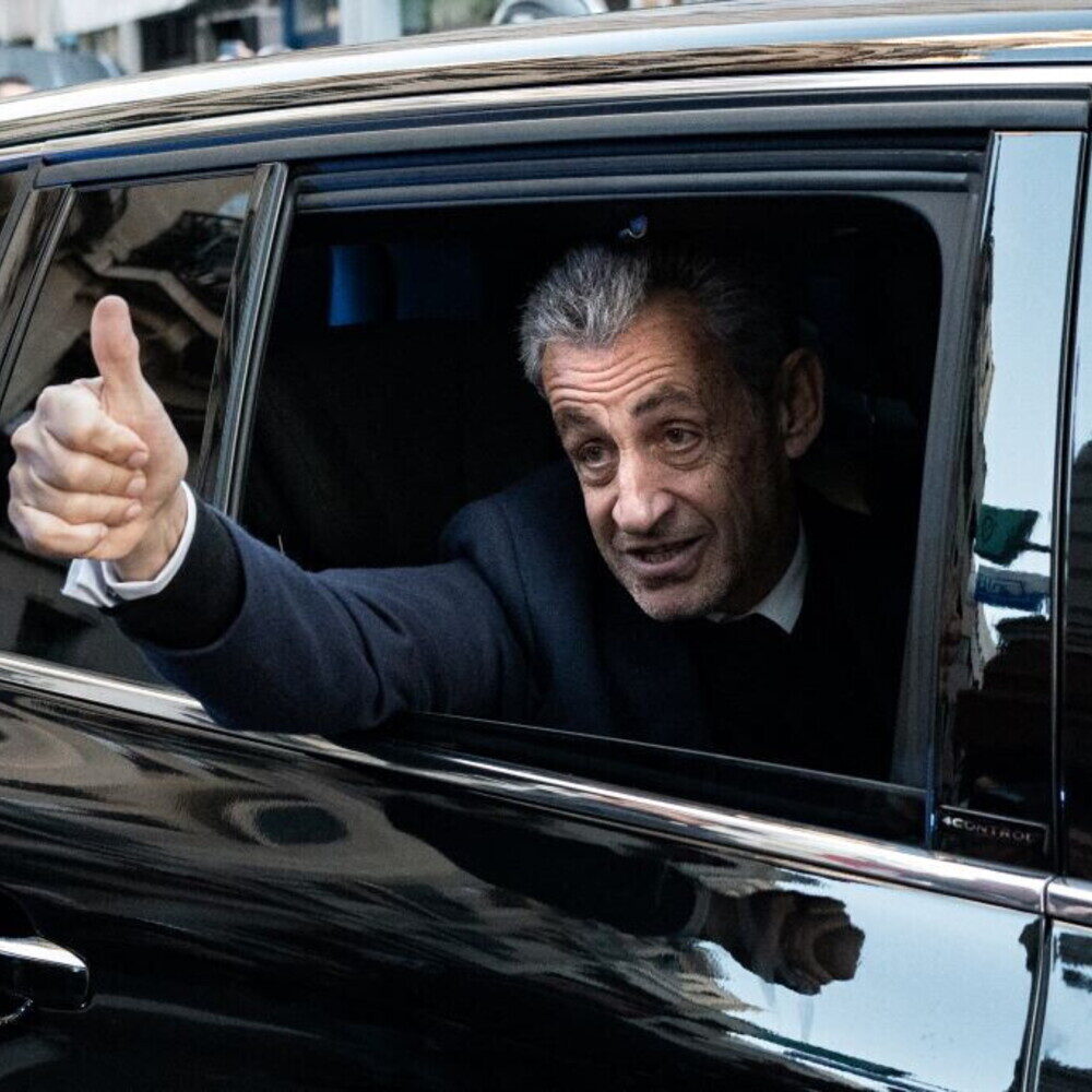 Scarcerazione Sarkozy: il 10 novembre la decisione dei giudici sull'ex presidente