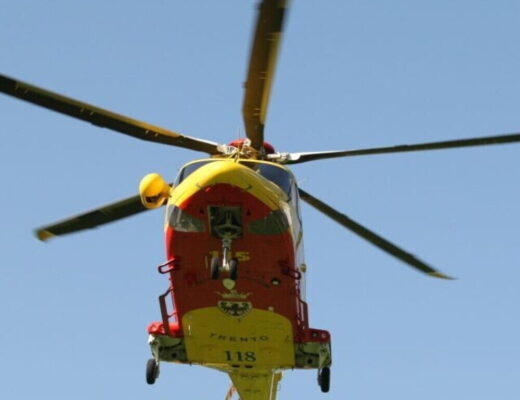 Valanga in Alto Adige, sospese per nebbia le ricerche dei due escursionisti dispersi