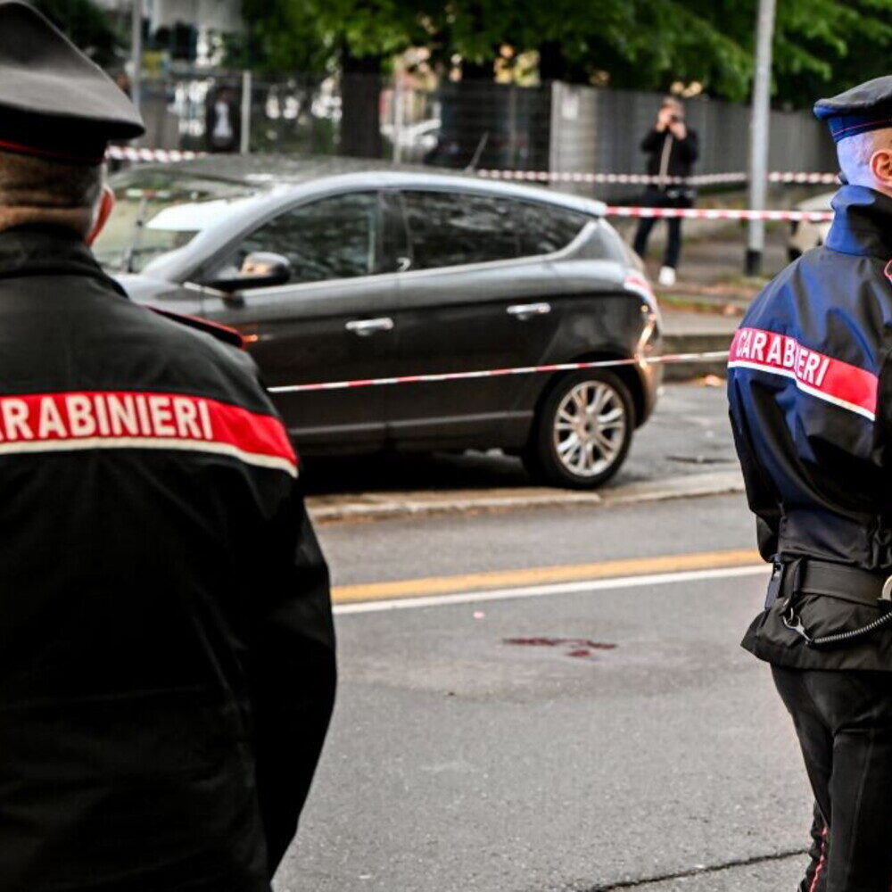 Ruba un cellulare a Milano e viene picchiato: ladro gambiano in condizioni critiche
