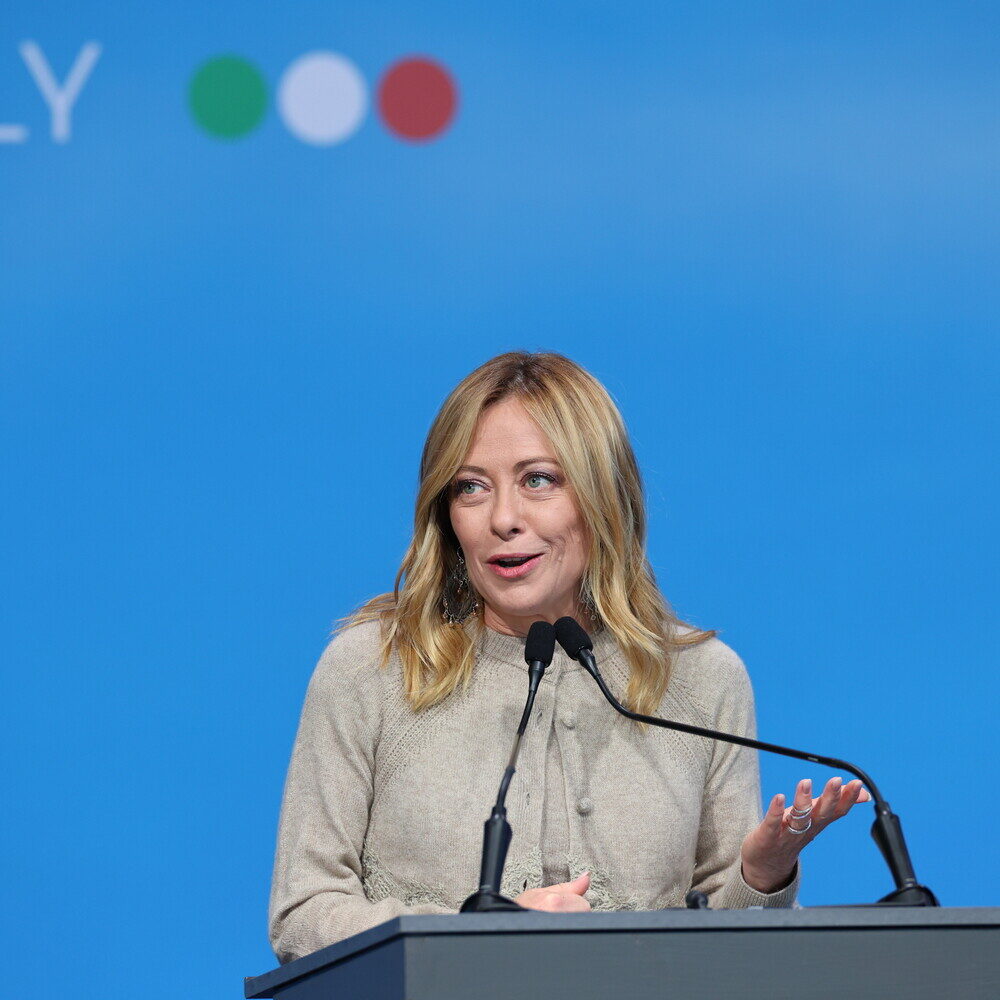 Meloni: costruiamo un'Italia in cui una donna non sia più sola contro la violenza