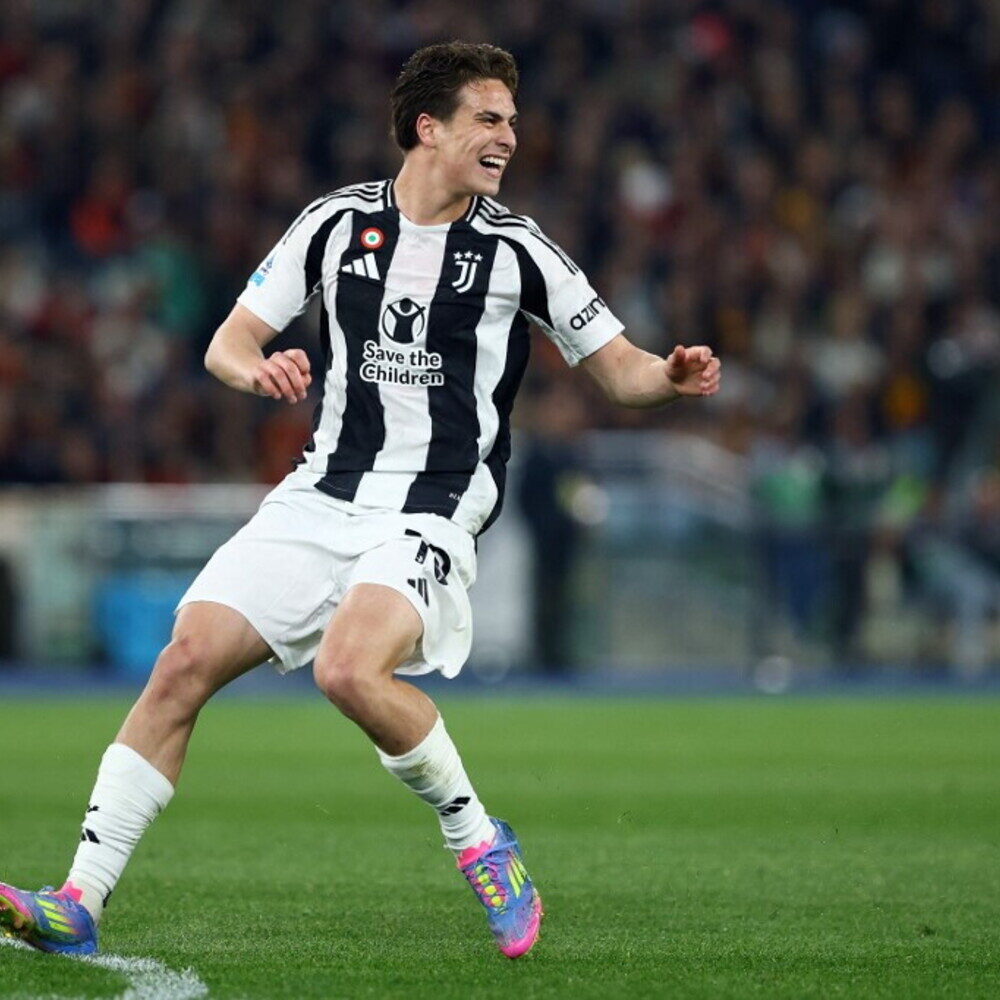 Juve-Cagliari 2-1, la rimonta bianconera firmata da Yildiz: doppietta e show all'Allianz Stadium